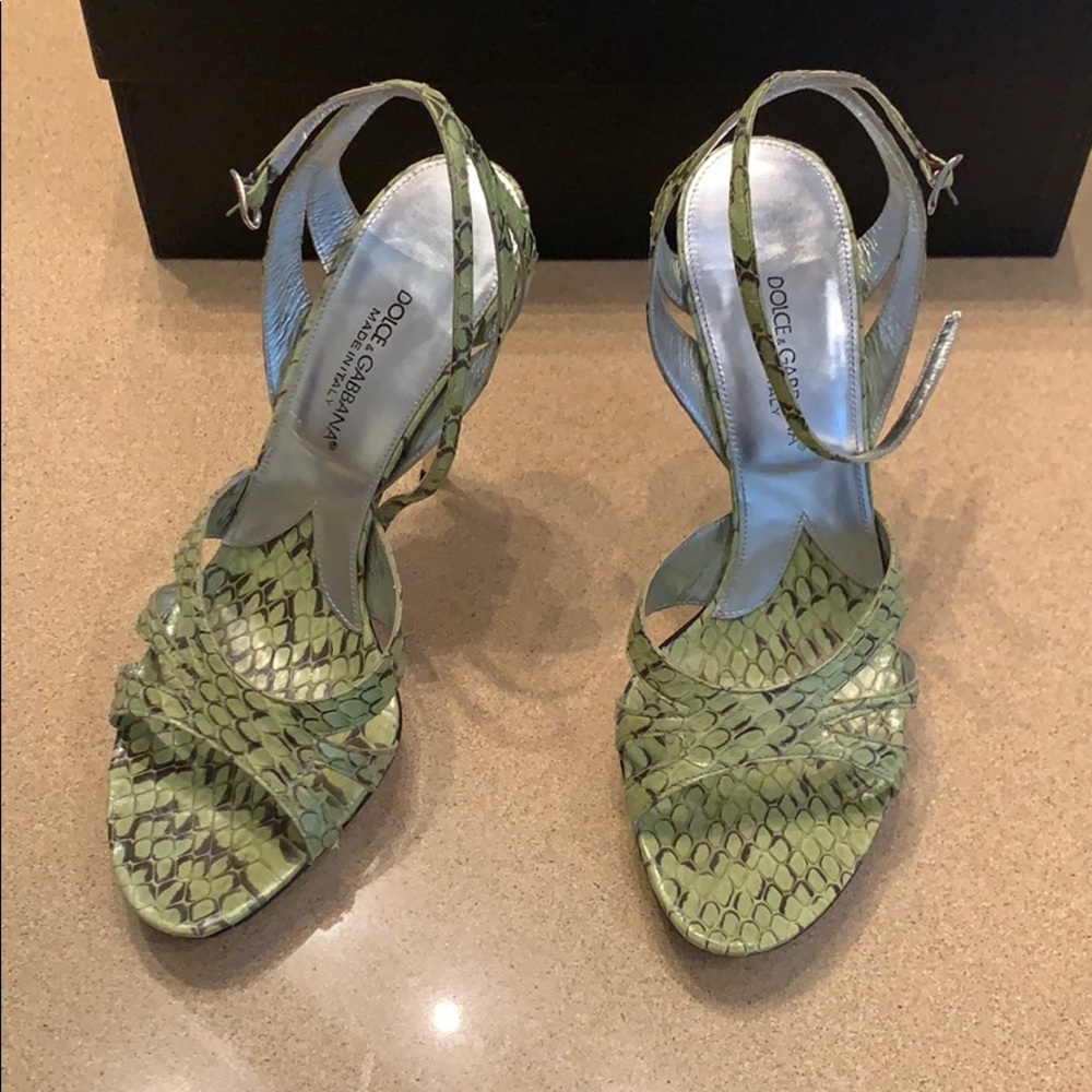 Green Dolce & Gabbana Pumps